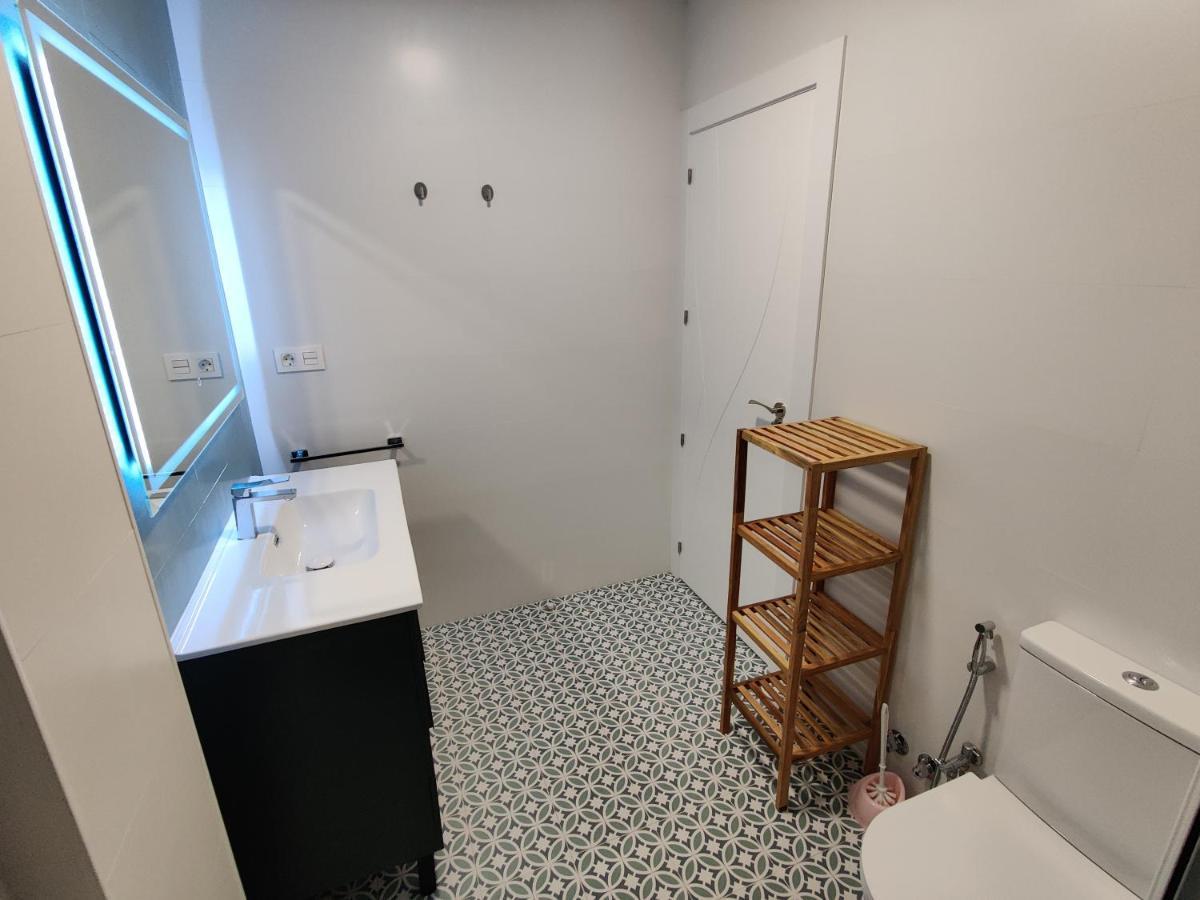 Duerme A Gusto - Tu Habitacion Acogedora En Torredonjimeno Esterno foto